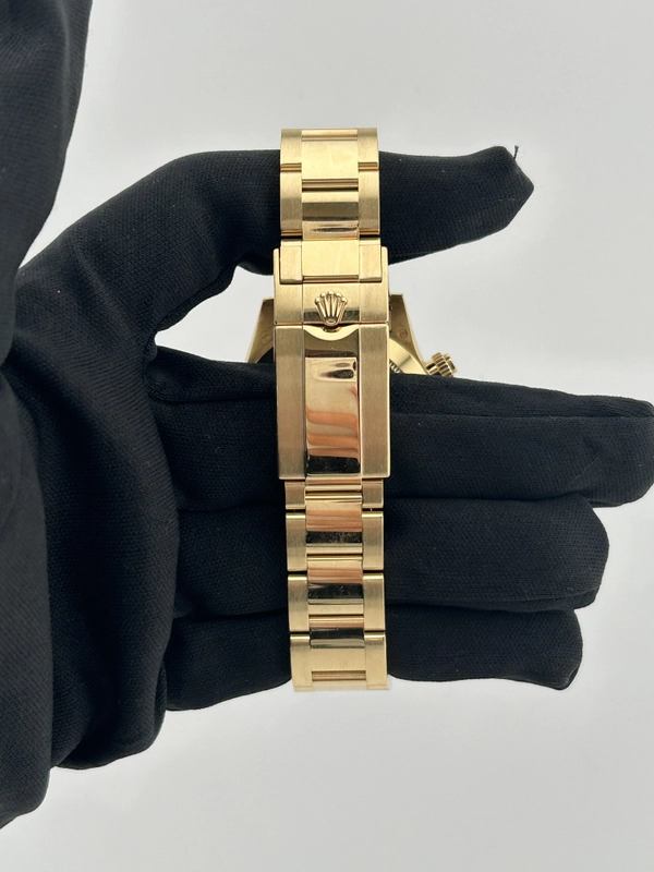 Rolex Cosmograph Daytona Black Paul Newman Dial on Oyster Bracelet Ref. 116528 Card 2017 view 4