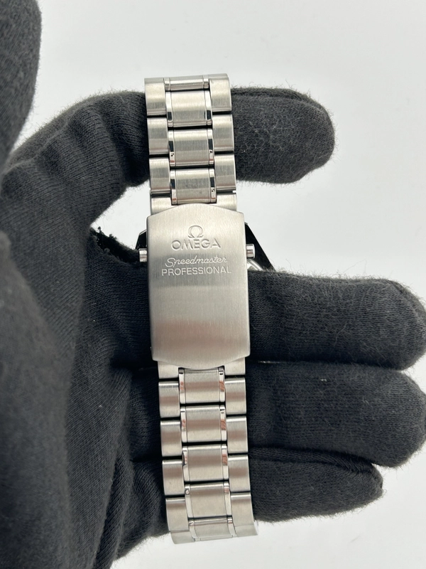 Omega Speedmaster Moon to Mars Black Dial on Stainless Steel Bracelet Ref. 3577.50 view 4