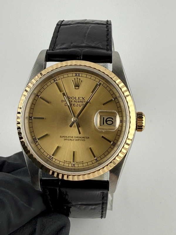 Rolex Datejust 36 Champagne Stick Dial on Generic Leather Strap Ref. 16233 1991