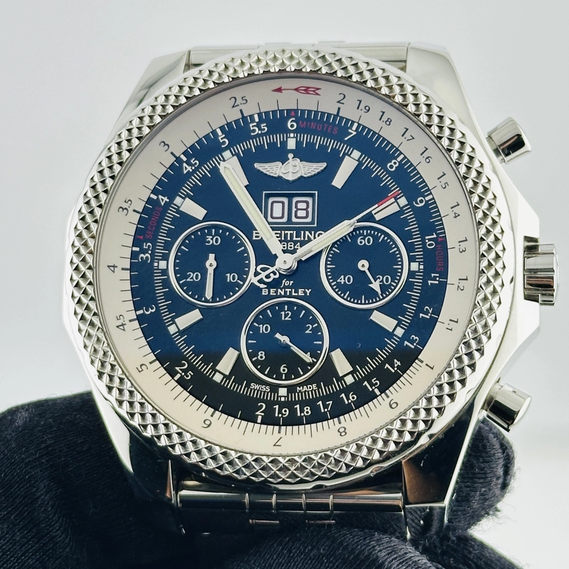 Breitling Bentley 6.75 Speed Black Dial on Stainless Steel Bracelet Ref. A44364 view 2