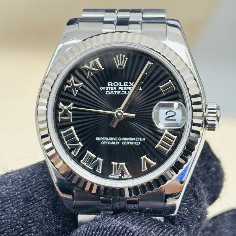 Rolex Datejust Black Concentric Roman Dial on Jubilee Hidden Clasp Bracelet Ref. 178274 Papers 2007