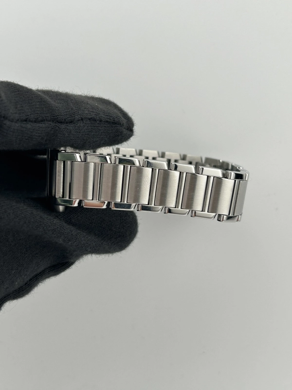 Cartier Tank Francaise small White Roman Dial on Stainless Steel Bracelet Ref. W51008Q3 view 5