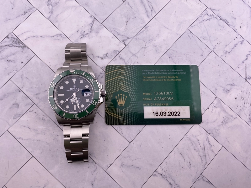 Rolex Submariner Black Dial on Oyster Ref. 126610LV Card 2022 view 7