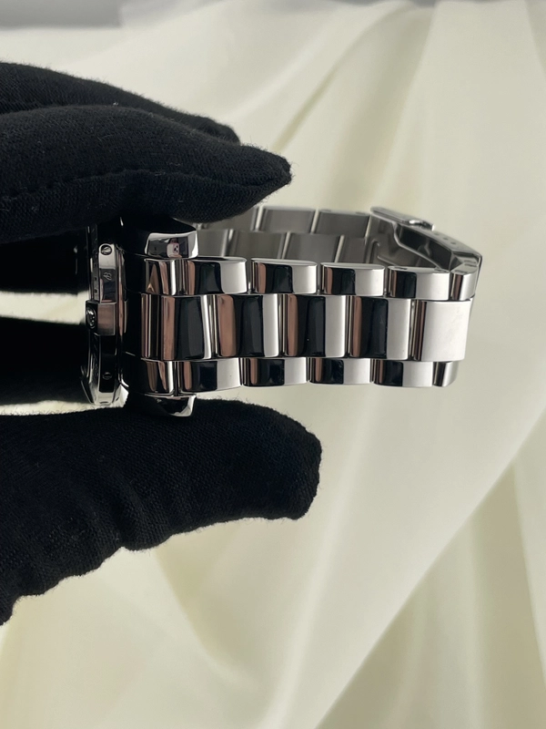 Breitling Avenger II Ref. A1338111 Complete 2015 view 5