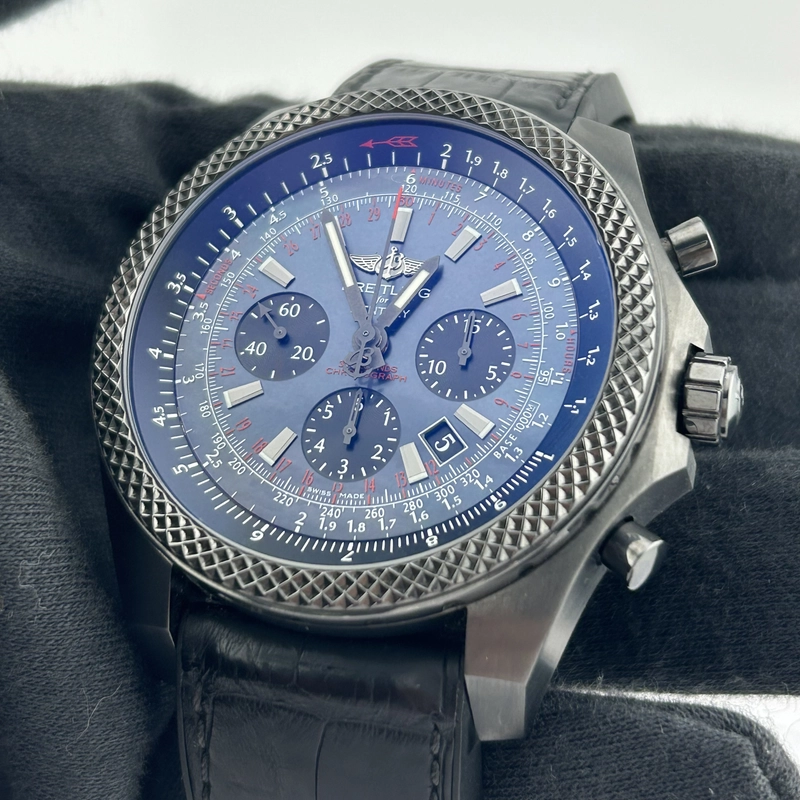 Breitling Bentley B06 Black Mop Dial on Rubber Strap Ref. MB061113/BE60 Card 2016 view 3