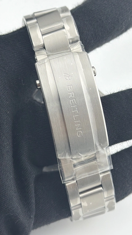 Breitling Avenger Automatic GMT Black Dial on Bracelet Ref. A32320101B1A1 Card 2026 view 5