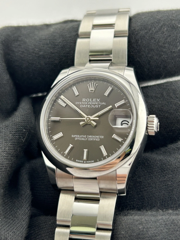 Rolex Datejust 31 Dark Grey Index Dial on Oyster Bracelet Ref. 278240 Card 2026 view 3