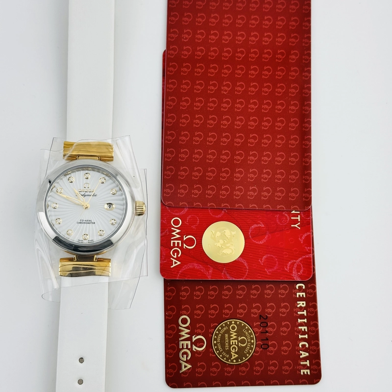 Omega De Ville Ladymatic Supernova Patterned White Mother Of Pearl Dial Set With Diamonds Dial on Leather Ref. 425.22.34.20.55.002 Card Open Date view 6