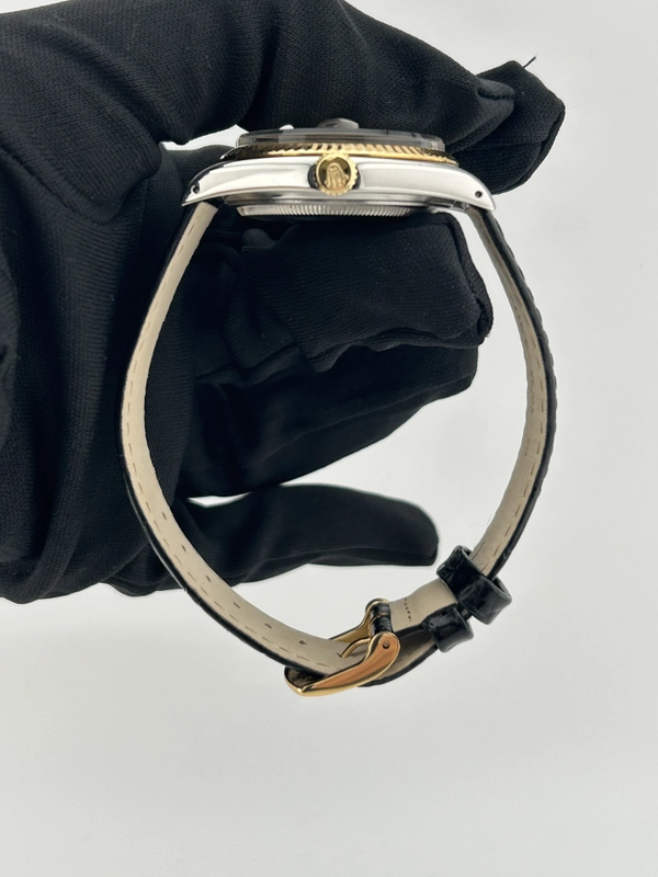 Rolex Datejust 36 Champagne Stick Dial on Generic Black Leather Band Ref. 16013 1987 view 6