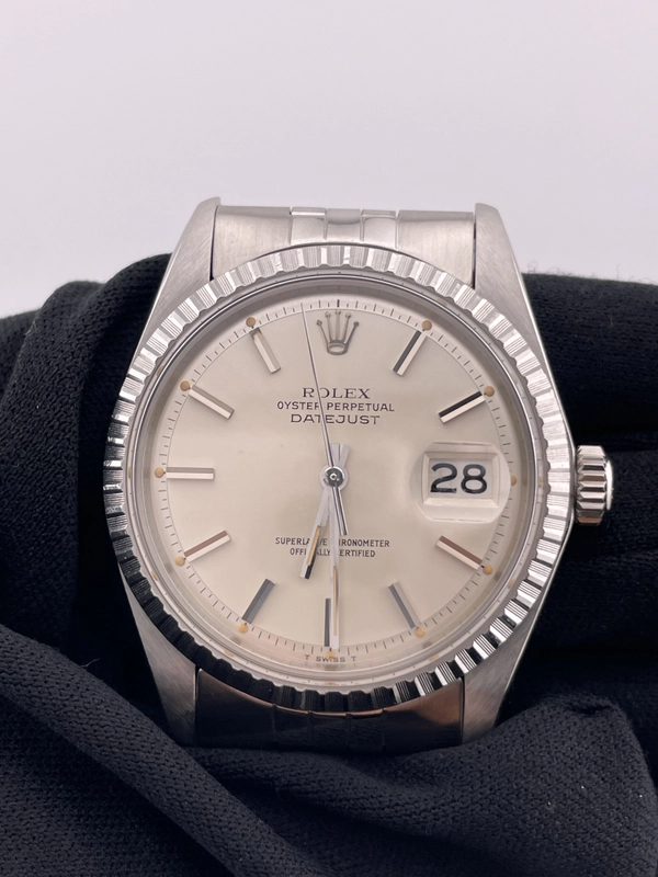 Rolex Datejust Silver Stick Dial on Jubilee Ref. 1603 1975 view 3