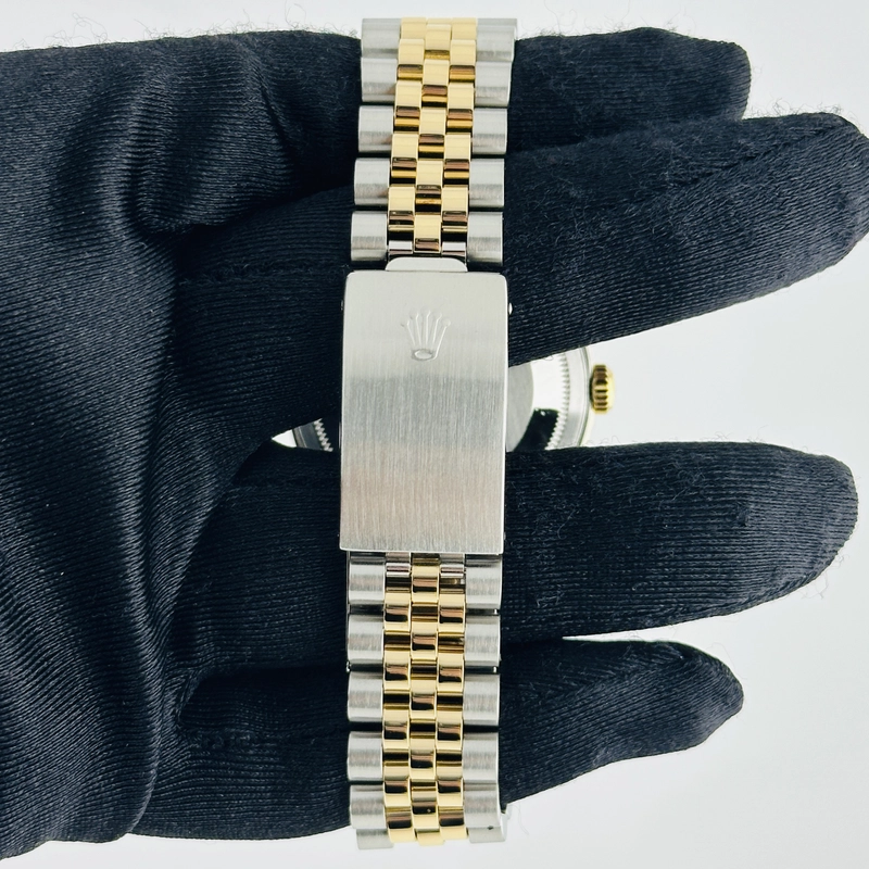 Rolex Datejust Champagne Stick Dial on D Link Jubilee Bracelet Ref. 16263 1991 view 3