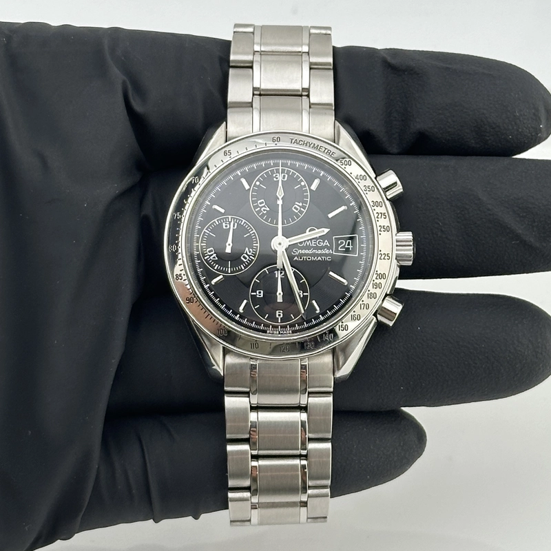 Omega Speedmaster Date Black Dial on Stainless Steel Bracelet Ref. 3513.52.00 view 2