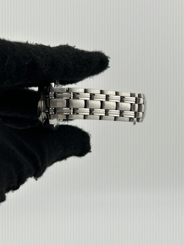 Omega Seamaster Blue Dial on Stainless Steel Bracelet Ref. 2583.80.00 view 5
