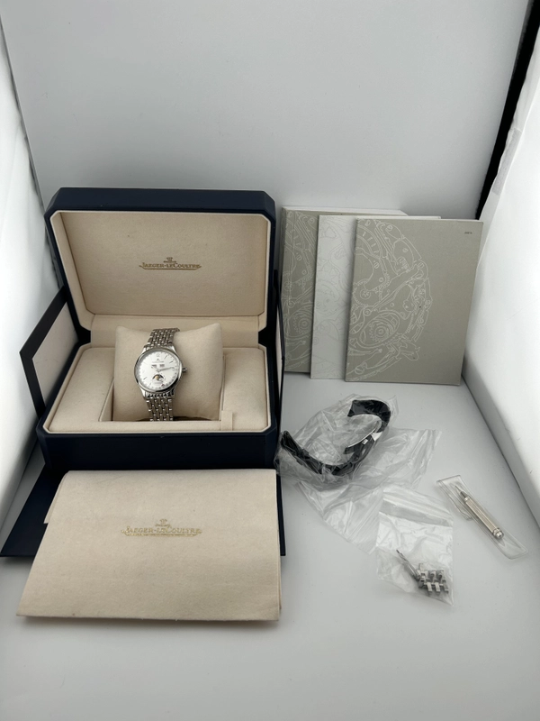 Jaeger Le Coultre Master Moon/Master Calendar Silver Dial on Stainless Steel Bracelet Ref. 140.8.98.S/Q143812A Complete 2003 view 7