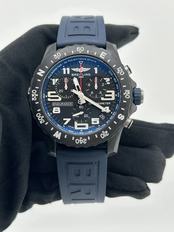 Breitling Endurance Pro Black Dial on Rubber Strap Ref. X82310D51B1S1 Complete view 2