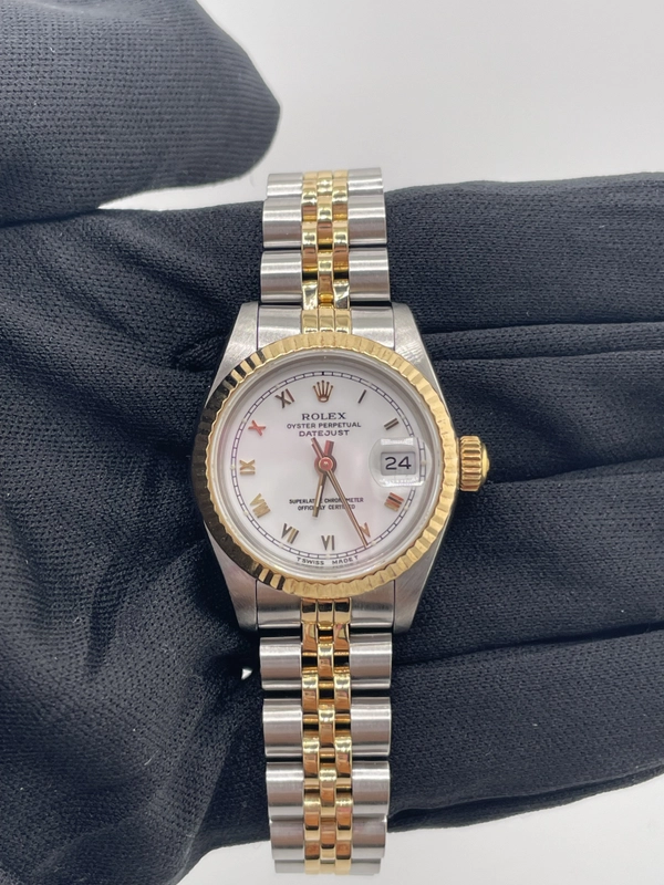 Rolex Datejust White Roman Dial on D Link Jubilee Ref. 69173 view 2
