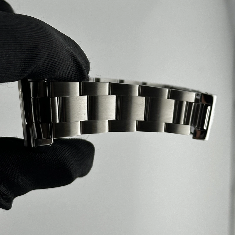 Rolex Oyster Perpetual Black Dial on Oyster Ref. 77080 Papers Open Date view 4