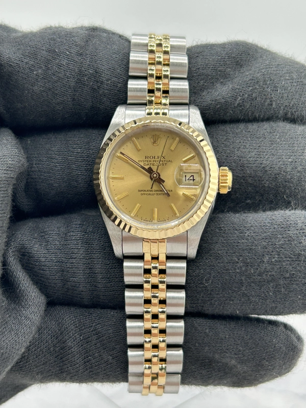 Rolex Datejust Lady Champagne Stick Dial on D Link Jubilee Ref. 69173 1987 view 2