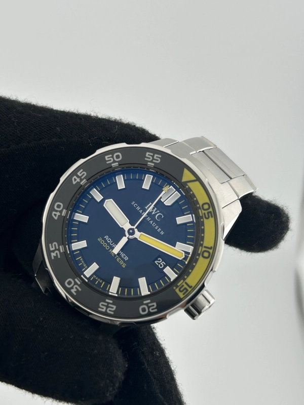 Iwc Aquatimer Black Dial Ref. IW356808 Complete 2013 view 3