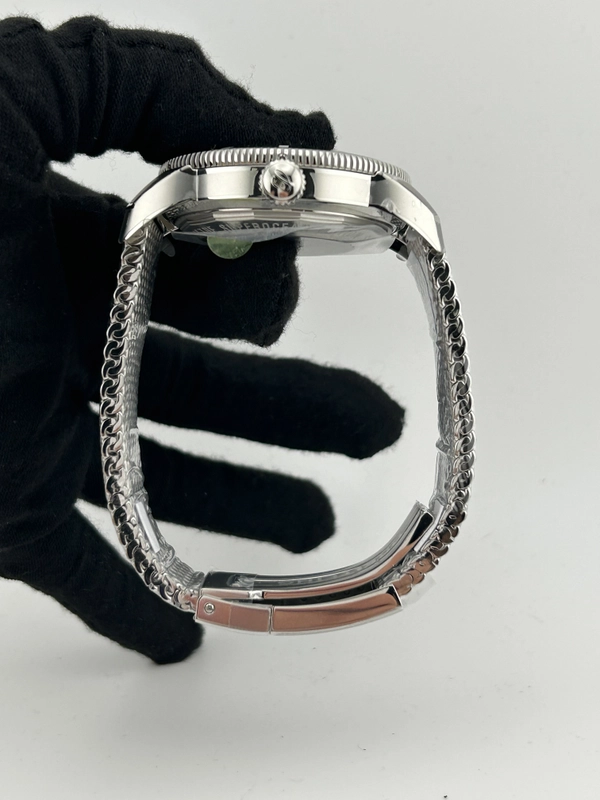 Breitling Superocean H√©ritage II B20 Automatic Black Dial on Bracelet Ref. AB2030121B1A1 Complete 2026 view 6