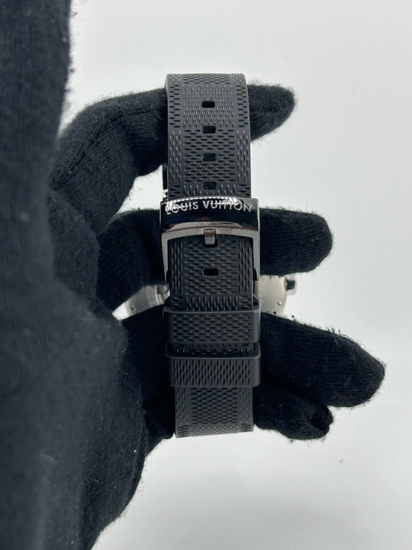 Louis Vuitton Tambour Moon Dark Gray Dial on Black Rubber Band Ref. Q8D40 view 4