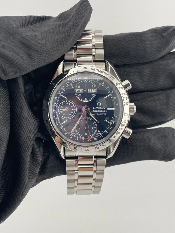Omega Speedmaster Day Date Blue Dial on Stainless Steel Bracelet Ref. 3521.80 view 2