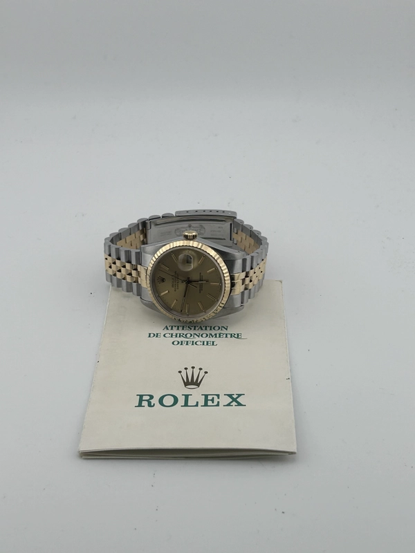 Rolex Datejust 36 Champagne Stick Dial on Jubilee Ref. 16233 Papers 1989 view 7