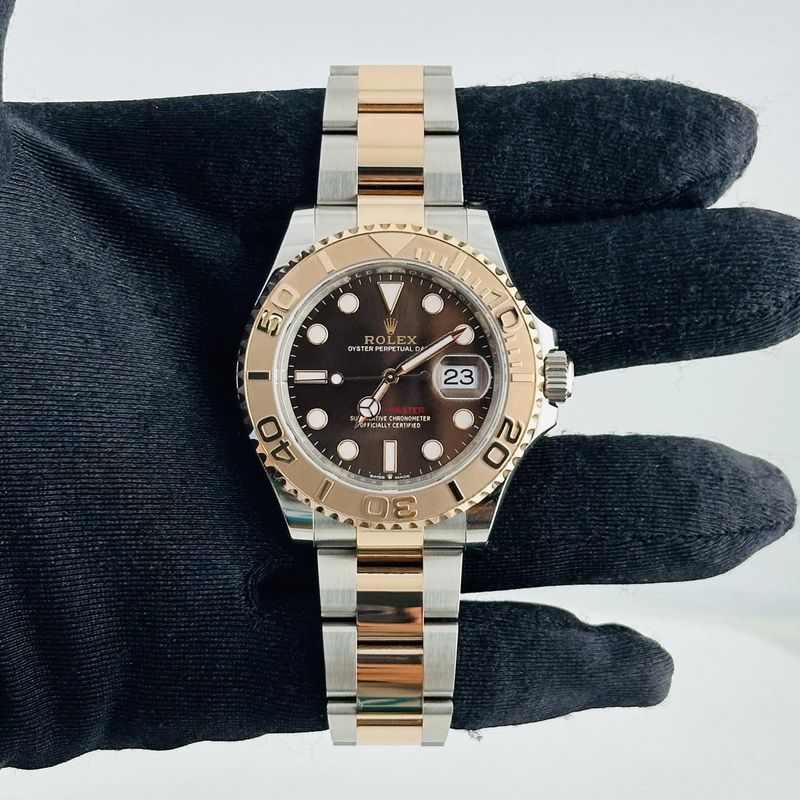 Rolex Yacht-Master Chocolate Dial on Oyster Ref. 126621 Card 2024 view 2
