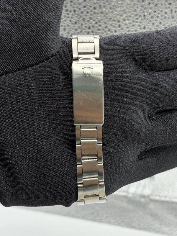 Rolex Oysterdate Precision Silver Stick / Faded Dial on Oyster Bracelet Ref. 6694 Papers 1976 view 3