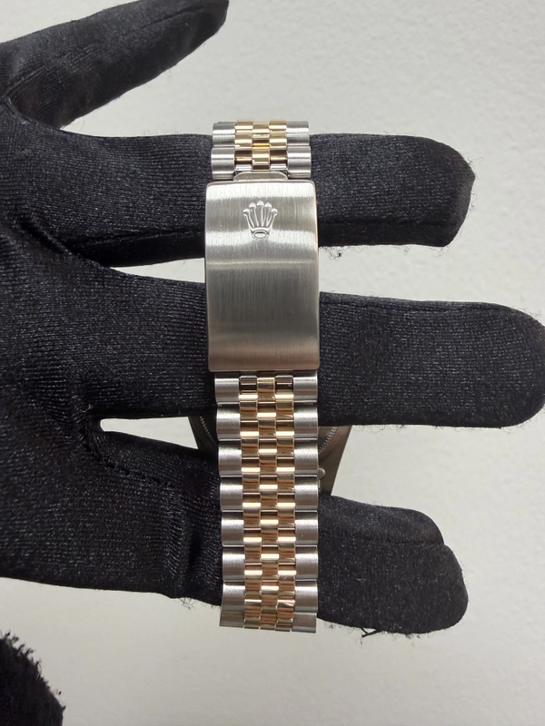 Rolex Datejust Champagne Stick Dial on D Link Jubilee Ref. 16233 Papers 1992 view 3