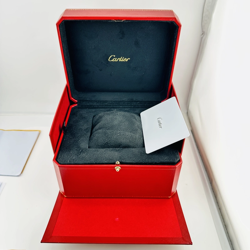 Cartier Santos de Cartier Medium Green Dial on Stainless Steel Bracelet Ref. 4075/WSSA0061 Card 2024 view 7