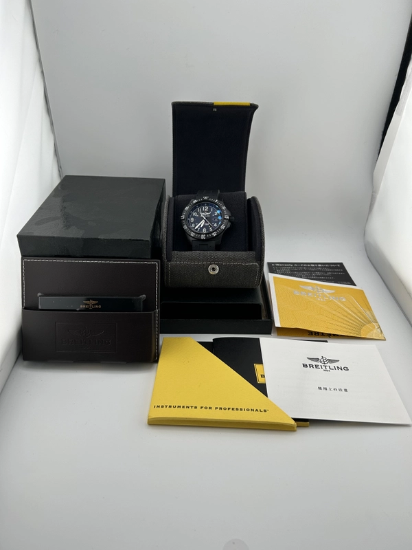 Breitling Colt Skyracer Black Arabic Dial on Black Rubber Band Ref. X74320 Complete 2017 view 7