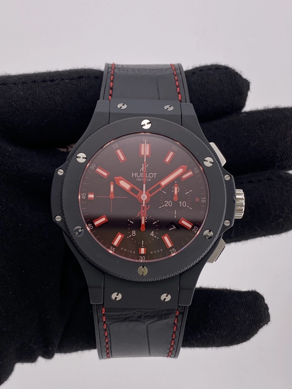 Hublot Big Bang Black Dial on Leather Strap Ref. 301.CI.1123.GR with Box view 2