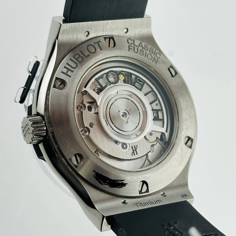 Hublot Classic Fusion Black Dial on Rubber Strap Ref. 565.NX.1470.RX with Box view 4
