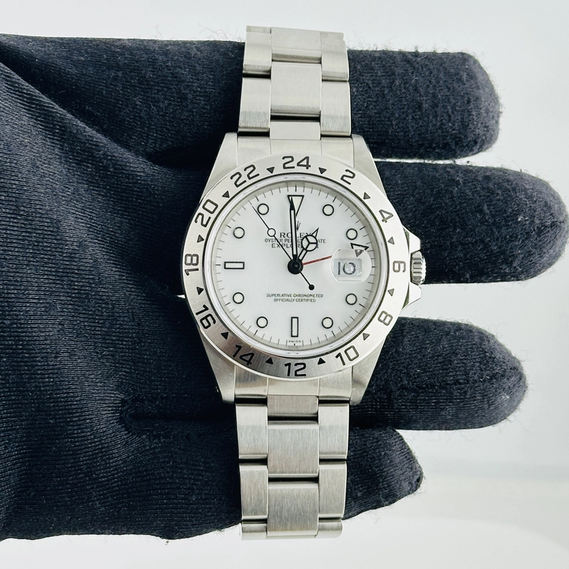 Rolex Explorer II Polar White Dial on Oyster Bracelet Ref. 16570 Papers 1998 view 2
