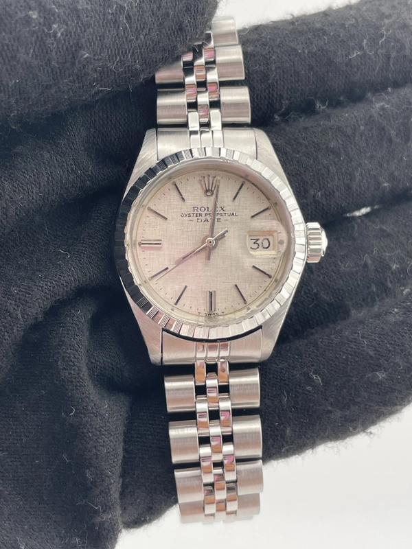 Rolex Oyster Perpetual Date White Dial on Jubilee D Link Bracelet Ref. 6924 1973 view 2