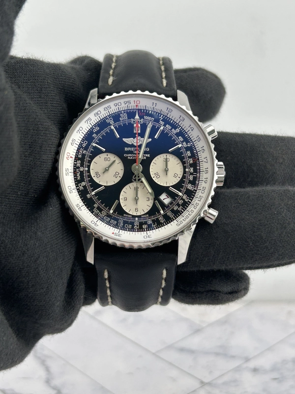 Breitling Navitimer Black Dial on Leather Ref. AB0121/S232B48KBA Card 2010 view 3