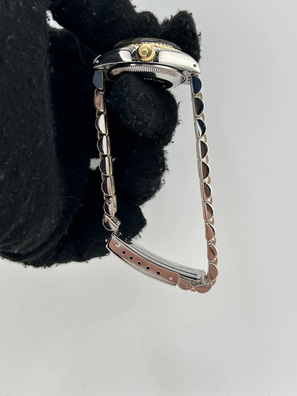 Rolex Date Champagne Stick Dial on 2 Tone Jubilee D Link Bracelet Ref. 6917 1983 view 6