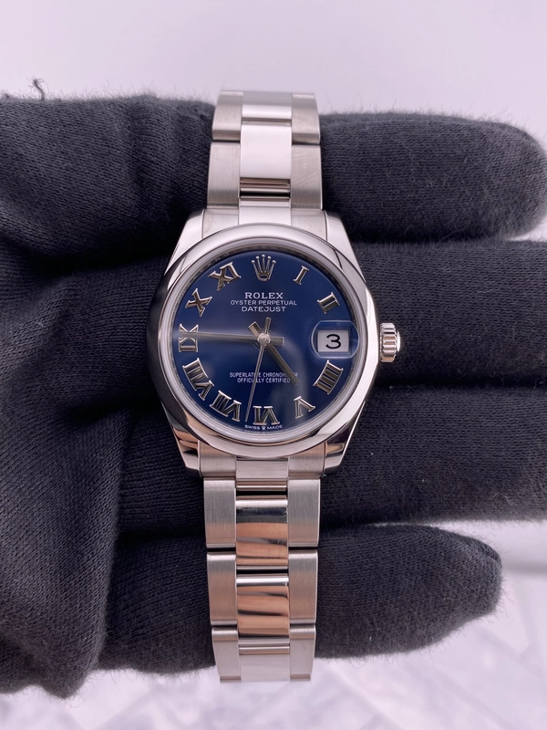 Rolex Datejust 31 Blue Roman Dial on Oyster Ref. 278240 Card 2023 view 2