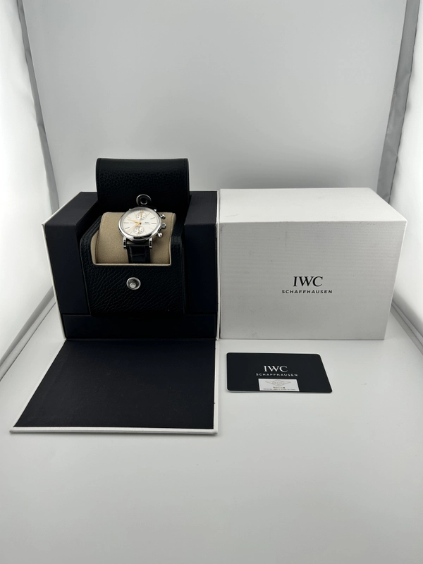 Iwc Portofino Chronograph 39 Silver Dial on Leather Strap Ref. IW391406 Complete 2023 view 7