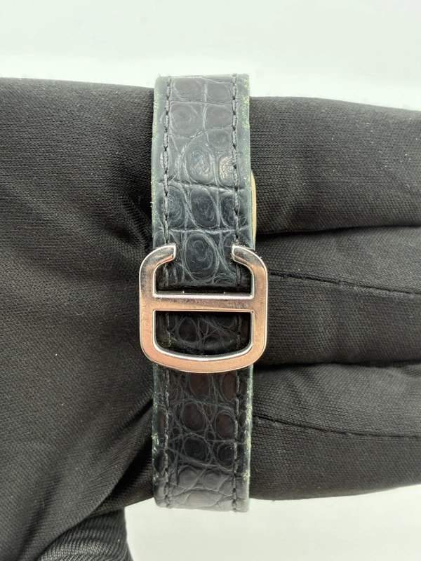 Cartier Ronde Solo de Cartier White Roman Numerals Dial on Black Leather Strap Ref. W6700155 Papers 2017 view 4