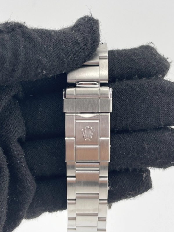 Rolex Explorer Black Dial on Oyster Steel Bracelet Ref. 114270 Papers Open Date view 4
