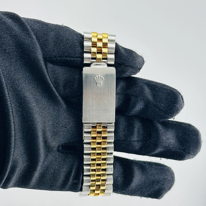 Rolex Datejust Champagne Stick Dial on D Link Jubilee Bracelet Ref. 16013 1987 view 4