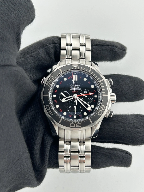 Omega Seamaster Black Arabic Numerals Dial on Stainless Steel Ref. 212.30.44.52.01.001 Complete 2019 view 2