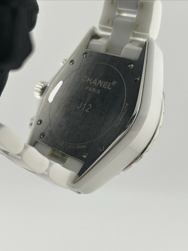 Chanel J12 Chronograph White Dial on Ceramic And Steel Bracelet Ref. H2009 view 7