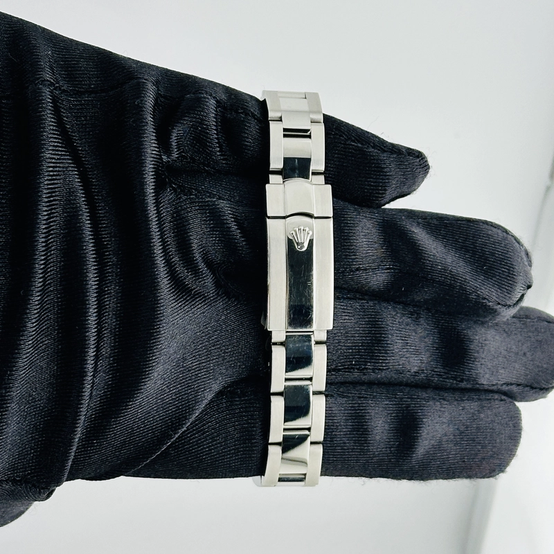 Rolex Datejust Lady Silver Index Dial on Oyster Ref. 179160 Card 2007 view 3