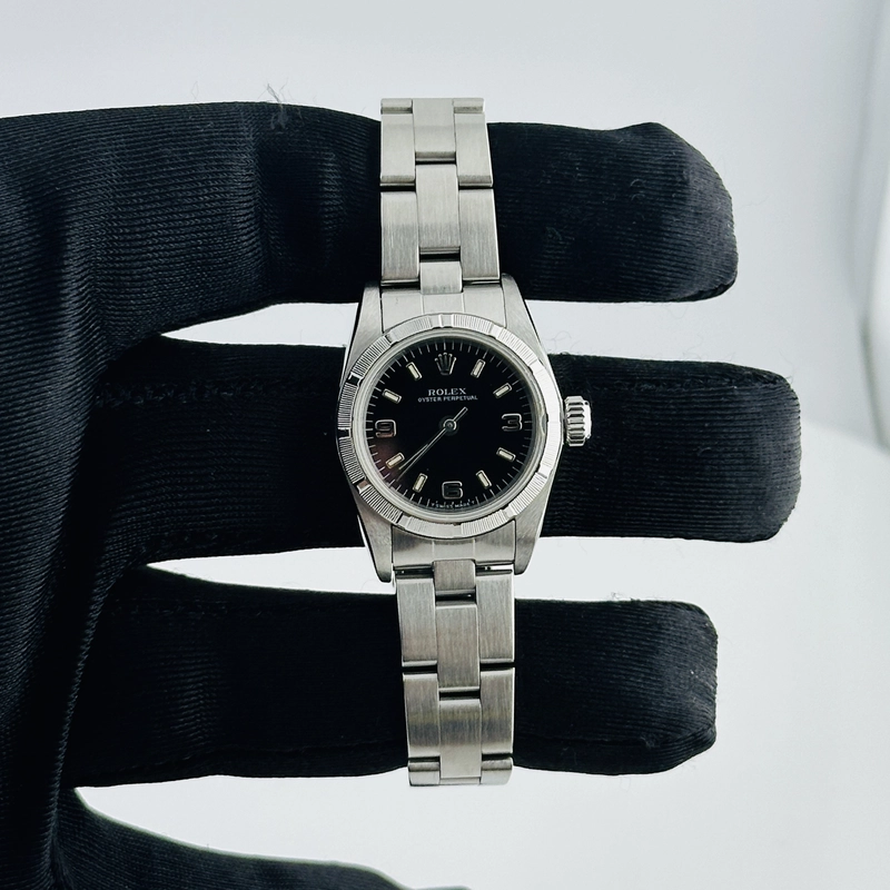 Rolex Oyster Perpetual Black Dial on Oyster Ref. 67230 Papers 1997 view 2