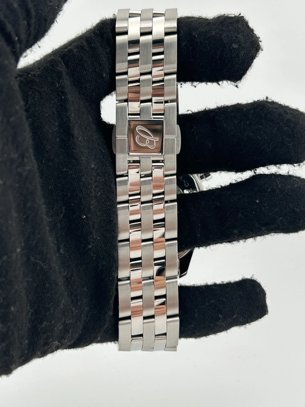 Breitling Classic AVI Chronograph Blue Dial on Stainless Steel Bracelet Ref. A233801A1C1A1 Complete 2023 view 4