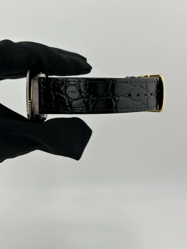 Rolex Datejust 36 Champagne Stick Dial on Generic Black Leather Strap Ref. 16233 1988 view 5