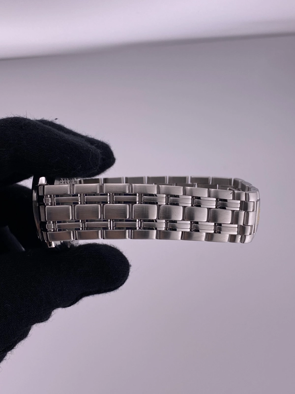 Omega Seamaster Blue Dial on Stainless Steel Bracelet Ref. 2511.81 view 5